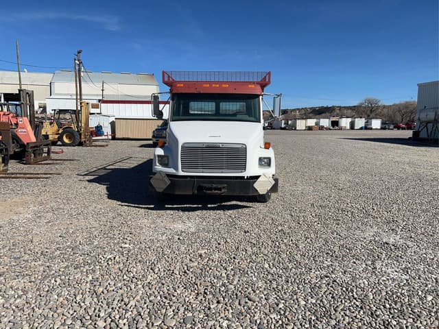 Image of Freightliner FL60 equipment image 1