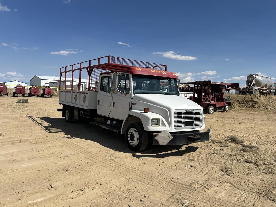 Image of Freightliner FL60 Primary image