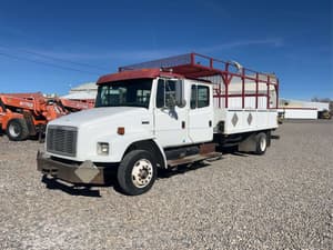 2003 Freightliner FL60 Image