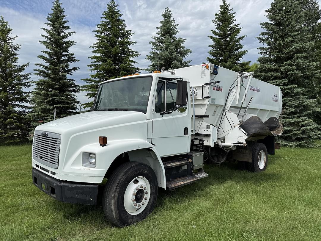Image of Freightliner FL80 Primary image