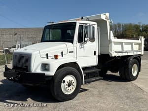 2003 Freightliner FL80 Image