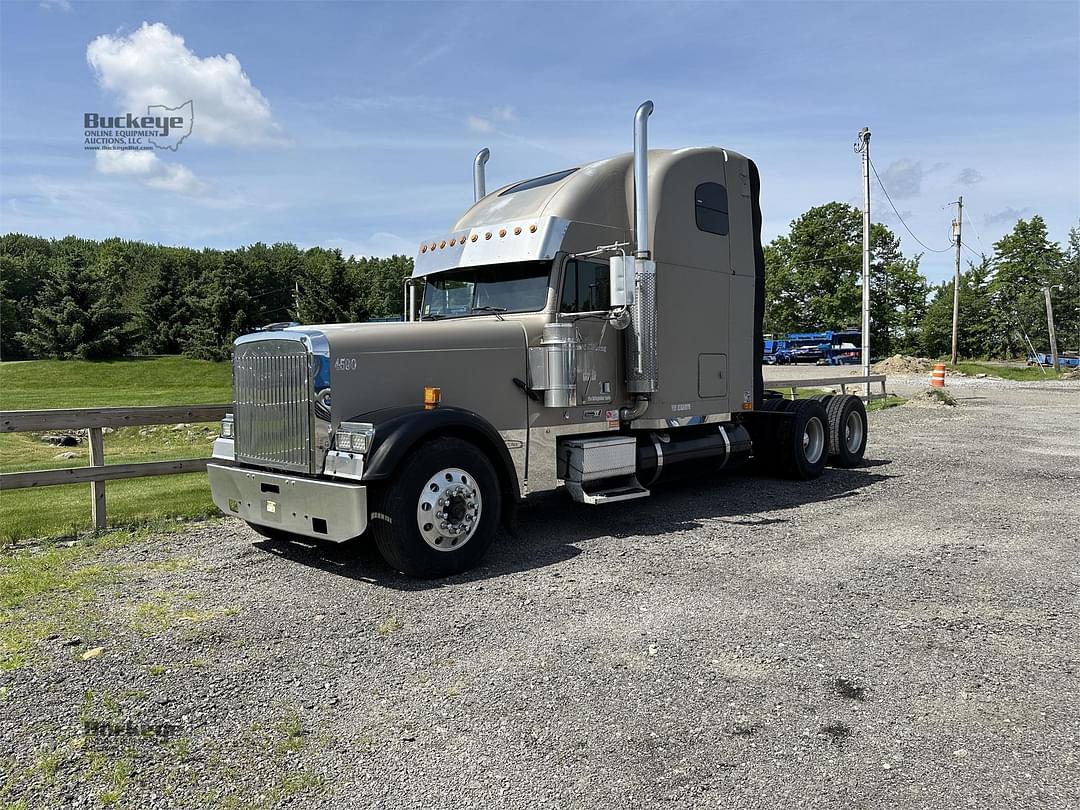 Image of Freightliner FLD132 Classic XL Primary image