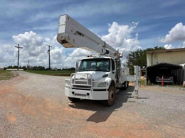 Image of Freightliner M2 equipment image 1