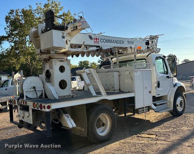 Image of Freightliner M2 equipment image 4