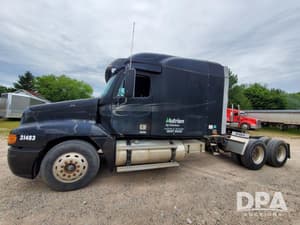 SOLD - 2003 Freightliner Detroit 60 Lot No. 78 Other Equipment with ...