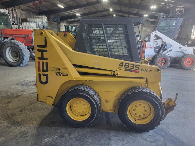 Image of Gehl 4835SXT equipment image 1