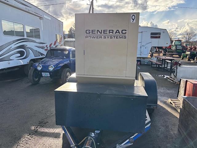 Image of Generac 2000 equipment image 2