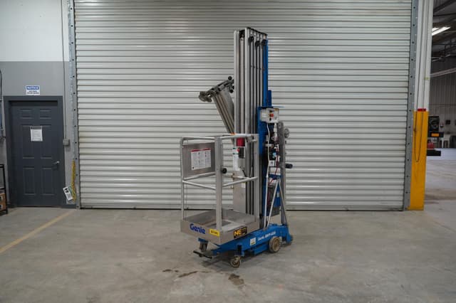 Image of Genie AWP40S equipment image 3