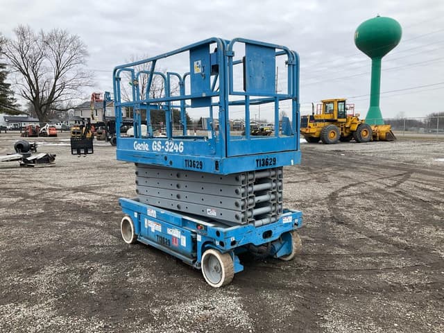 Image of Genie GS-3246 equipment image 4