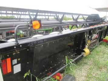 Main image Gleaner 8000