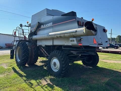 Image of Gleaner R65 equipment image 4