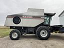 2003 Gleaner R65 Image