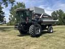 2003 Gleaner R65 Image