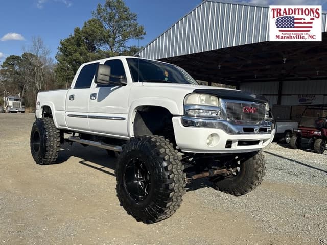 Image of GMC 2500 equipment image 1