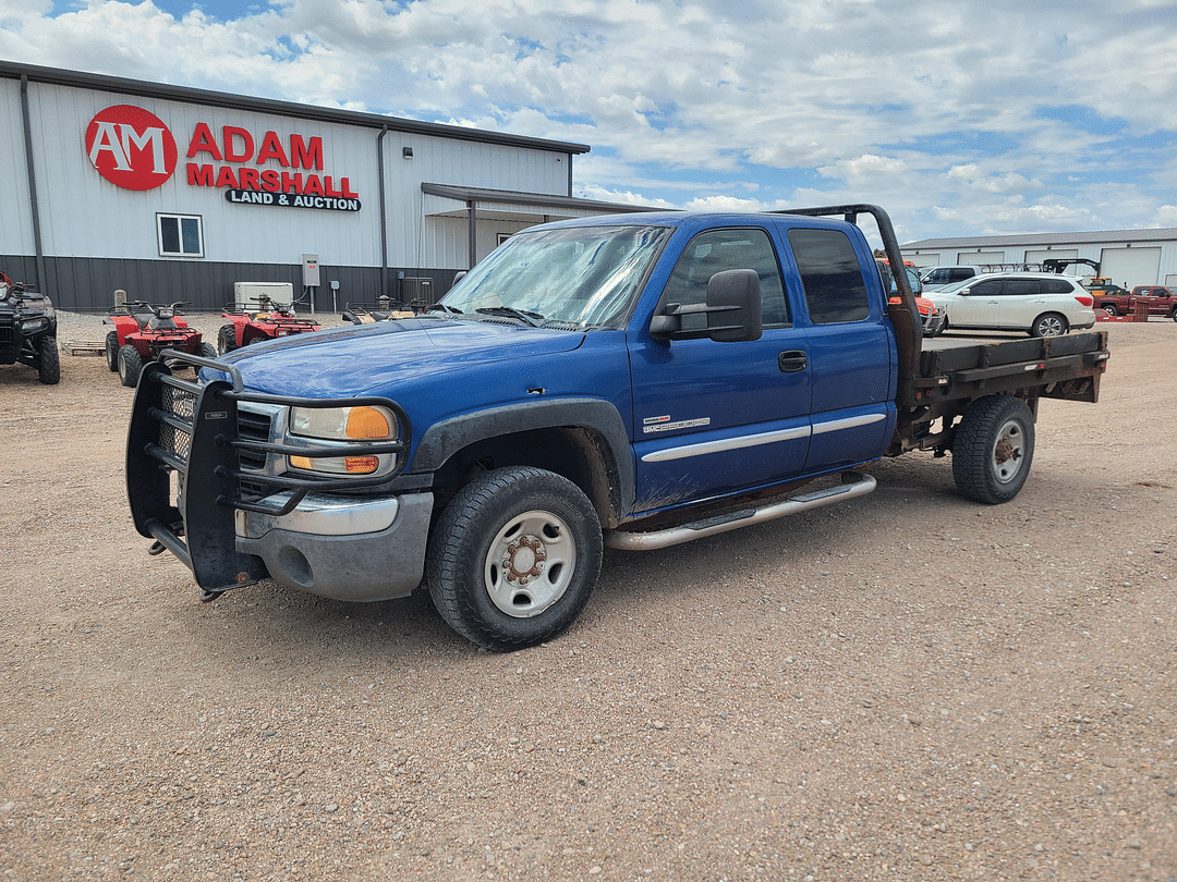 Image of GMC 2500HD Primary image