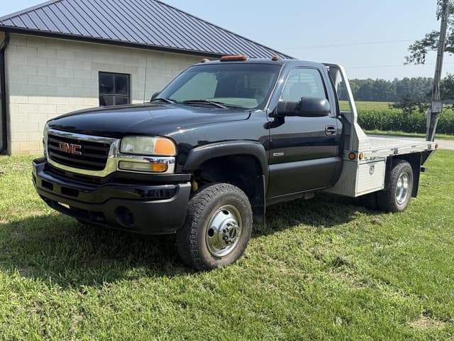 Image of GMC 3500 equipment image 2