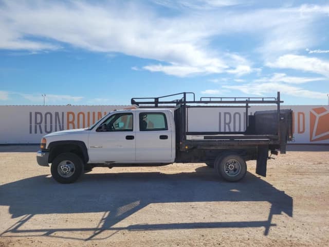 Image of GMC 3500 equipment image 1