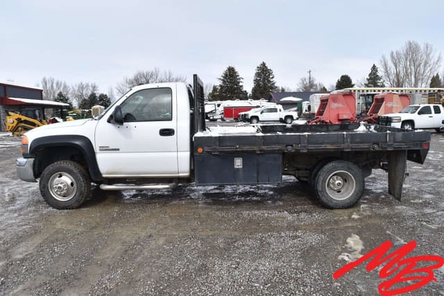 Image of GMC 3500 equipment image 1