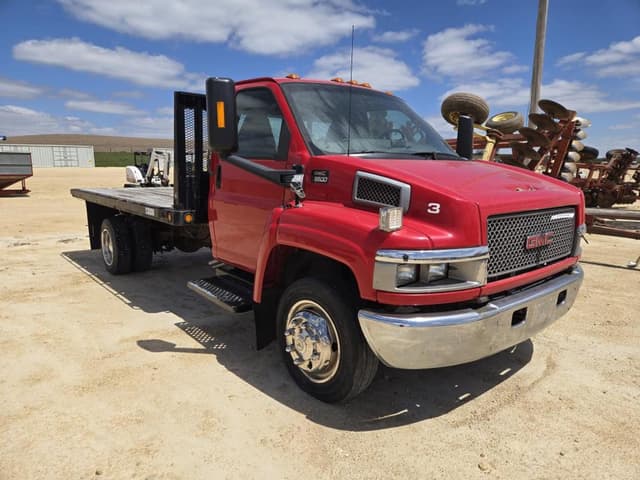Image of GMC 5500 equipment image 2