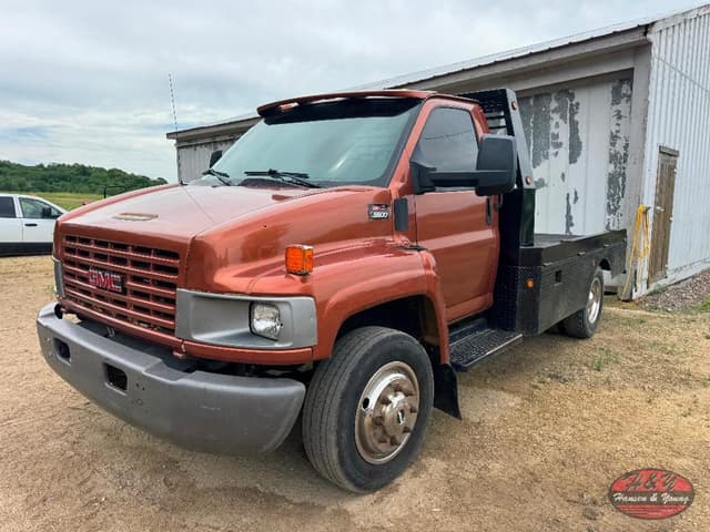 Image of GMC C5500 equipment image 1