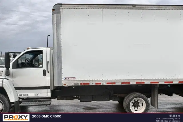 Image of GMC C4500 equipment image 2
