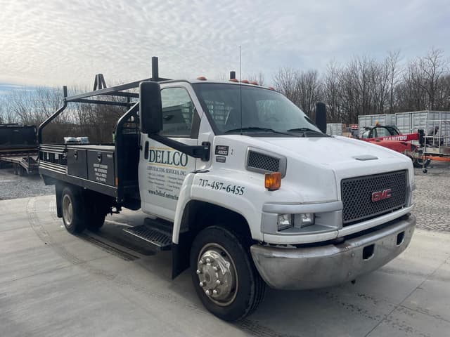 Image of GMC C4500 equipment image 1