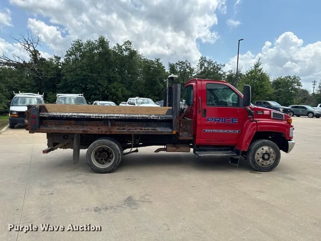 Image of GMC C4500 equipment image 4