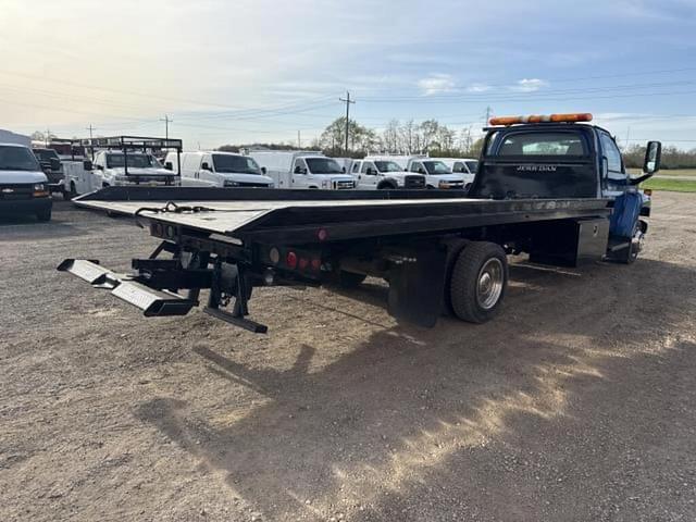 Image of GMC C5500 equipment image 3