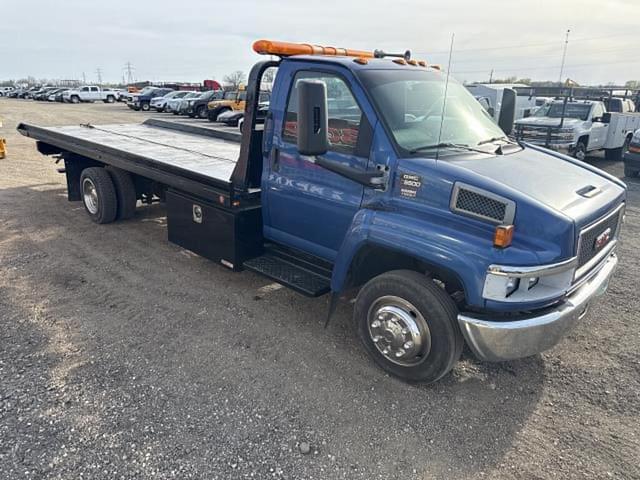 Image of GMC C5500 equipment image 4