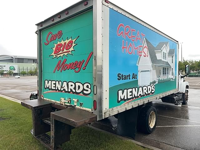 Image of GMC C6500 equipment image 3