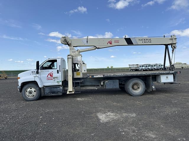 Image of GMC C7500 equipment image 1
