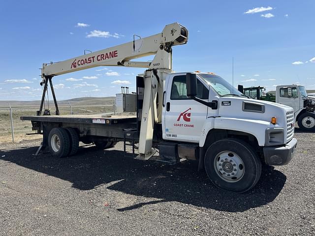 Image of GMC C7500 equipment image 3