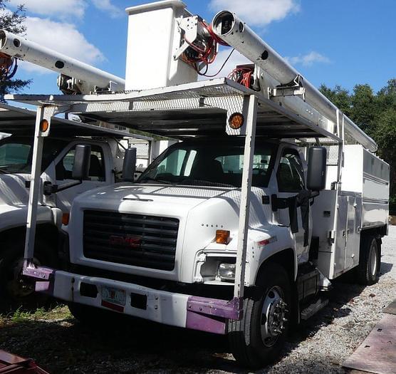 Image of GMC C8500 equipment image 1