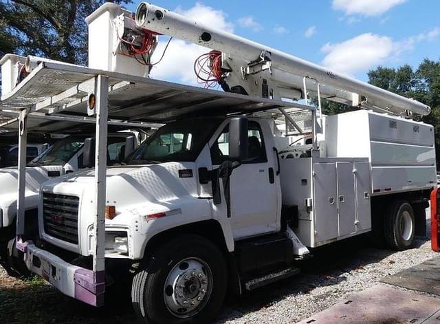 Image of GMC C8500 equipment image 2