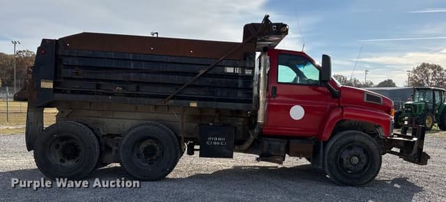 Image of GMC C8500 equipment image 3