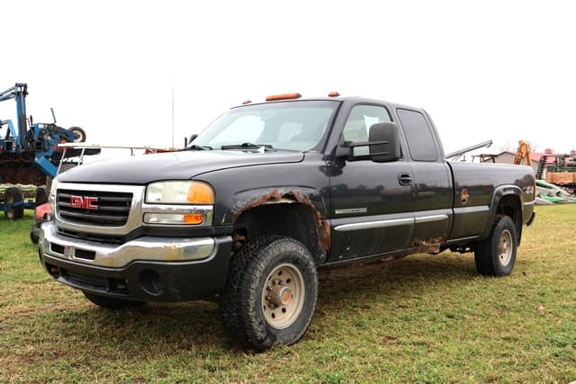 Image of GMC K2500 equipment image 1