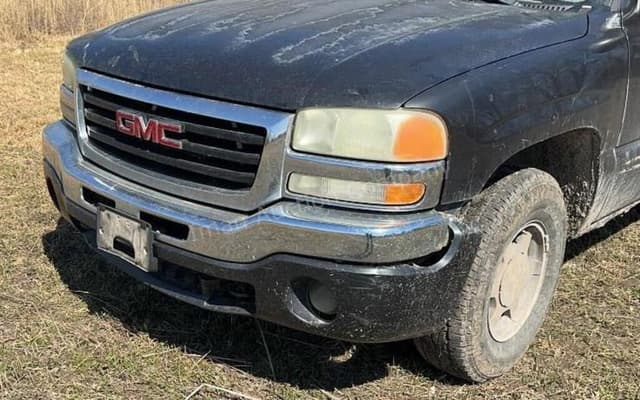 Image of GMC 1500 equipment image 1