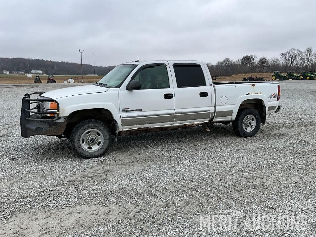 Image of GMC 2500HD Primary image