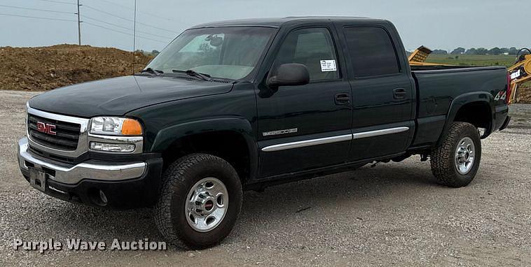 Image of GMC 2500HD Primary image