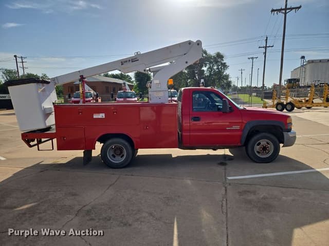 Image of GMC 3500 equipment image 3