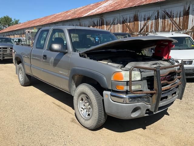 Image of GMC 2500 equipment image 2