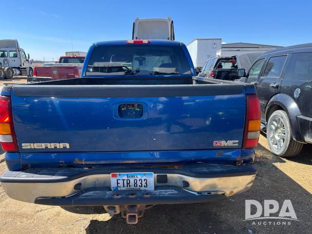 Image of GMC 1500 equipment image 4