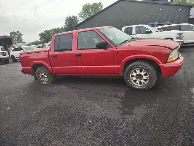 Image of GMC Sonoma equipment image 3