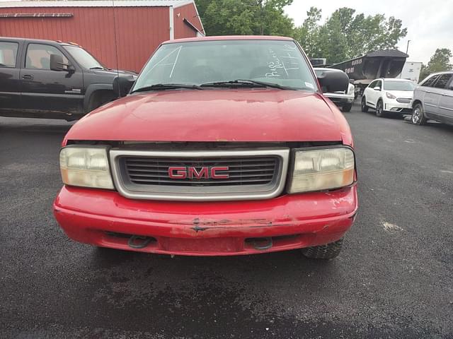 Image of GMC Sonoma equipment image 1
