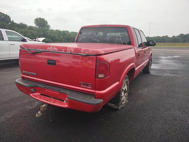 Image of GMC Sonoma equipment image 4