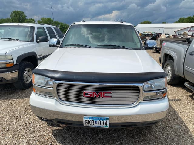 Image of GMC Yukon equipment image 1