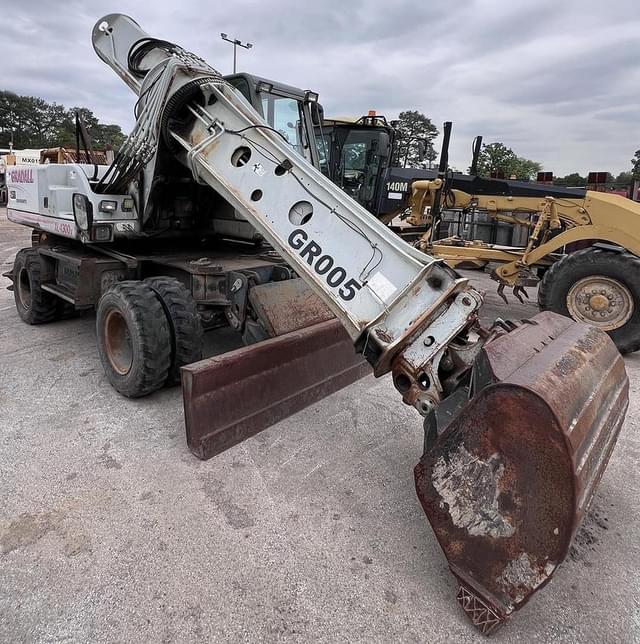 Image of Gradall XL4300 II equipment image 1