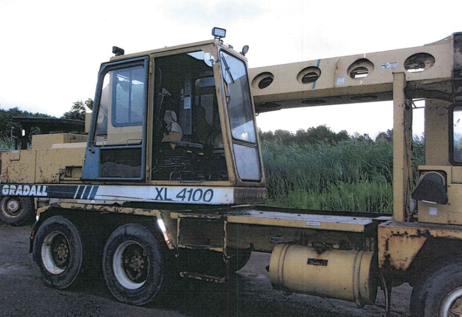 2003 Gradall XL4100 Equipment Image0