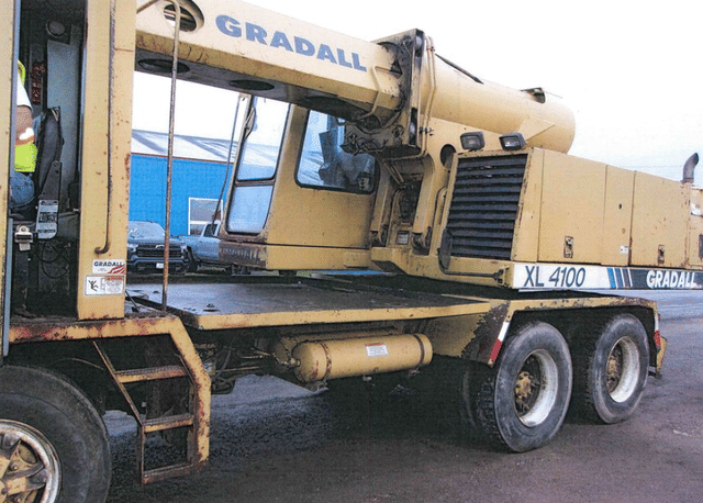 Image of Gradall XL4100 equipment image 1