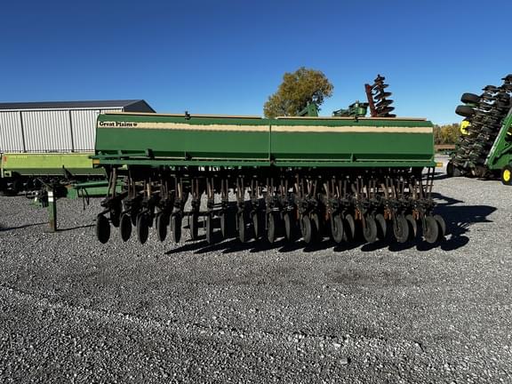 Image of Great Plains 2N-3010 equipment image 2